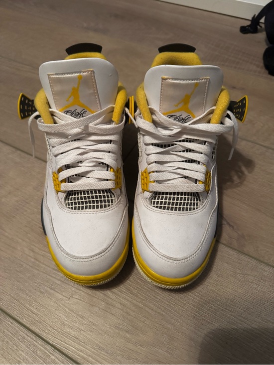 Jordan Other - Jordan 4s White and Yellow